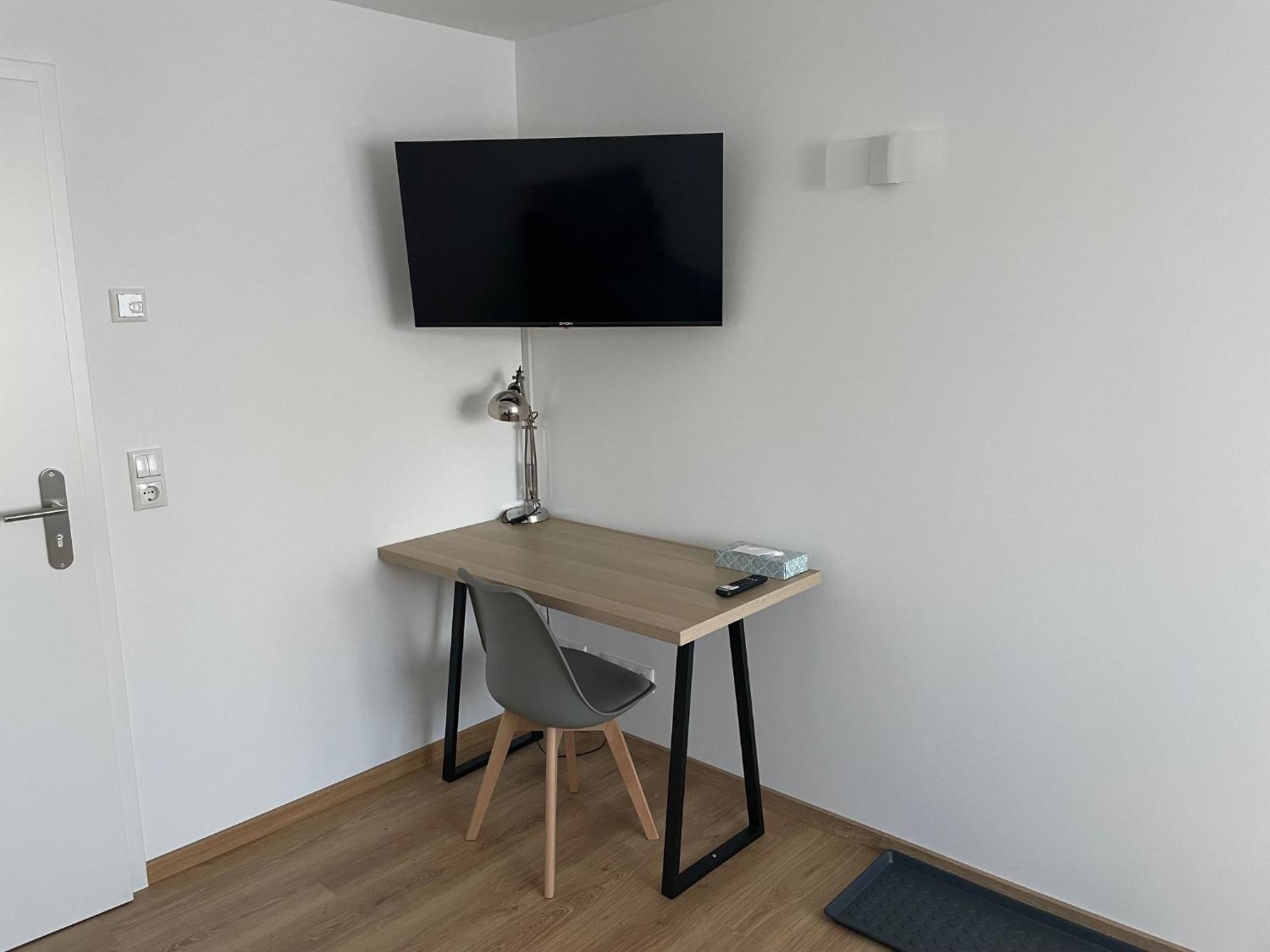Exklusive Zimmer Mit Geteiltem Bad Und Kueche Kg Stadtilm 外观 照片